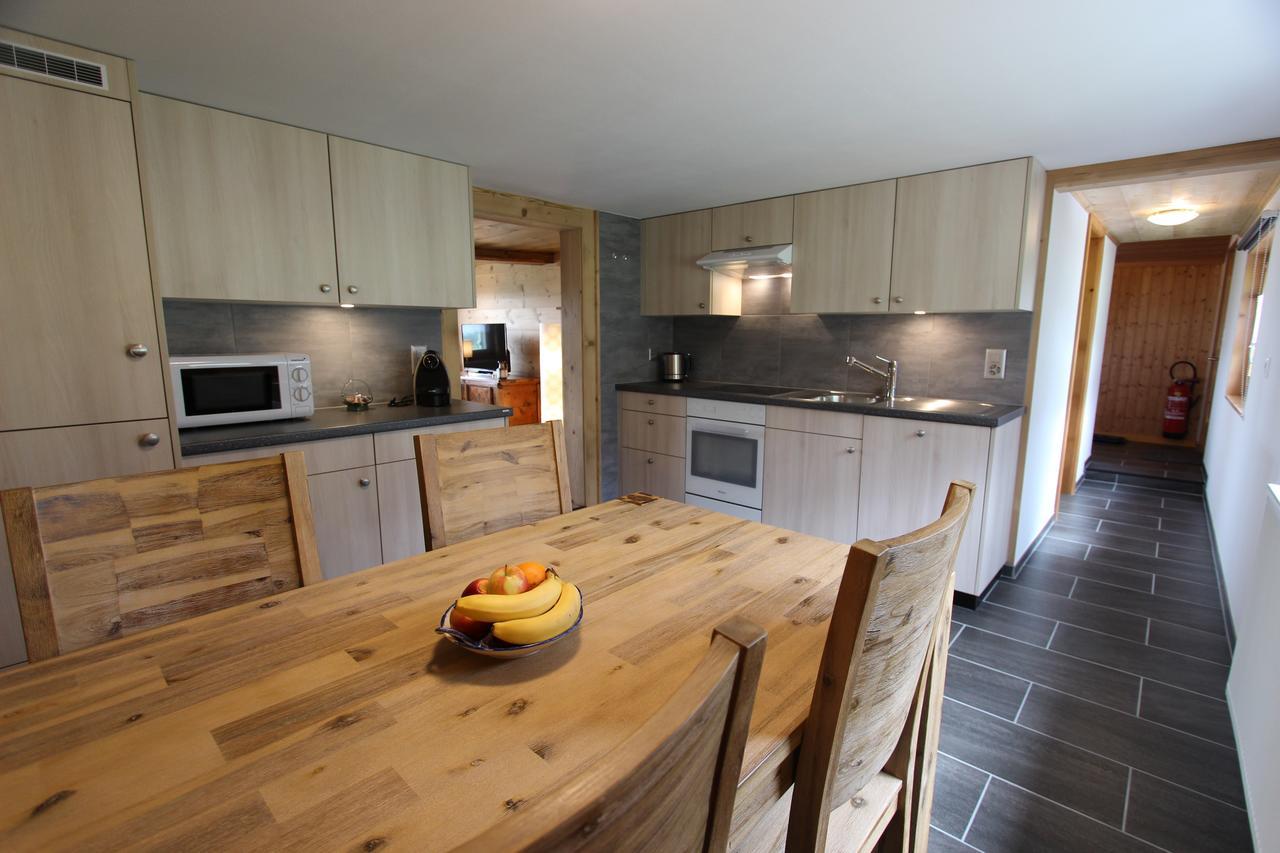 Les Mourriaux Apartment Chateau-d'Oex Luaran gambar